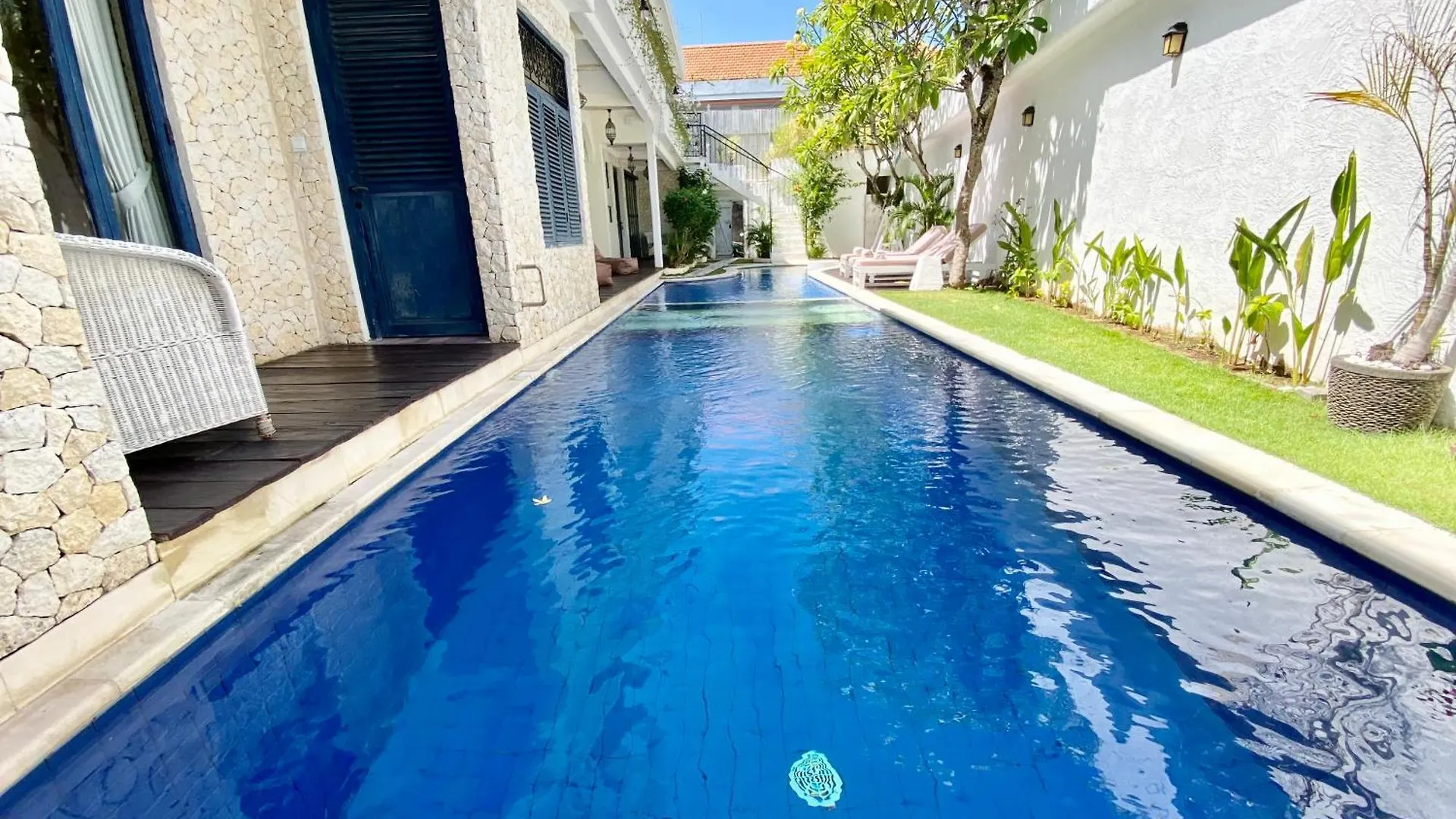 Villa Tyche Luxury 4Br Near Beach Seminyak