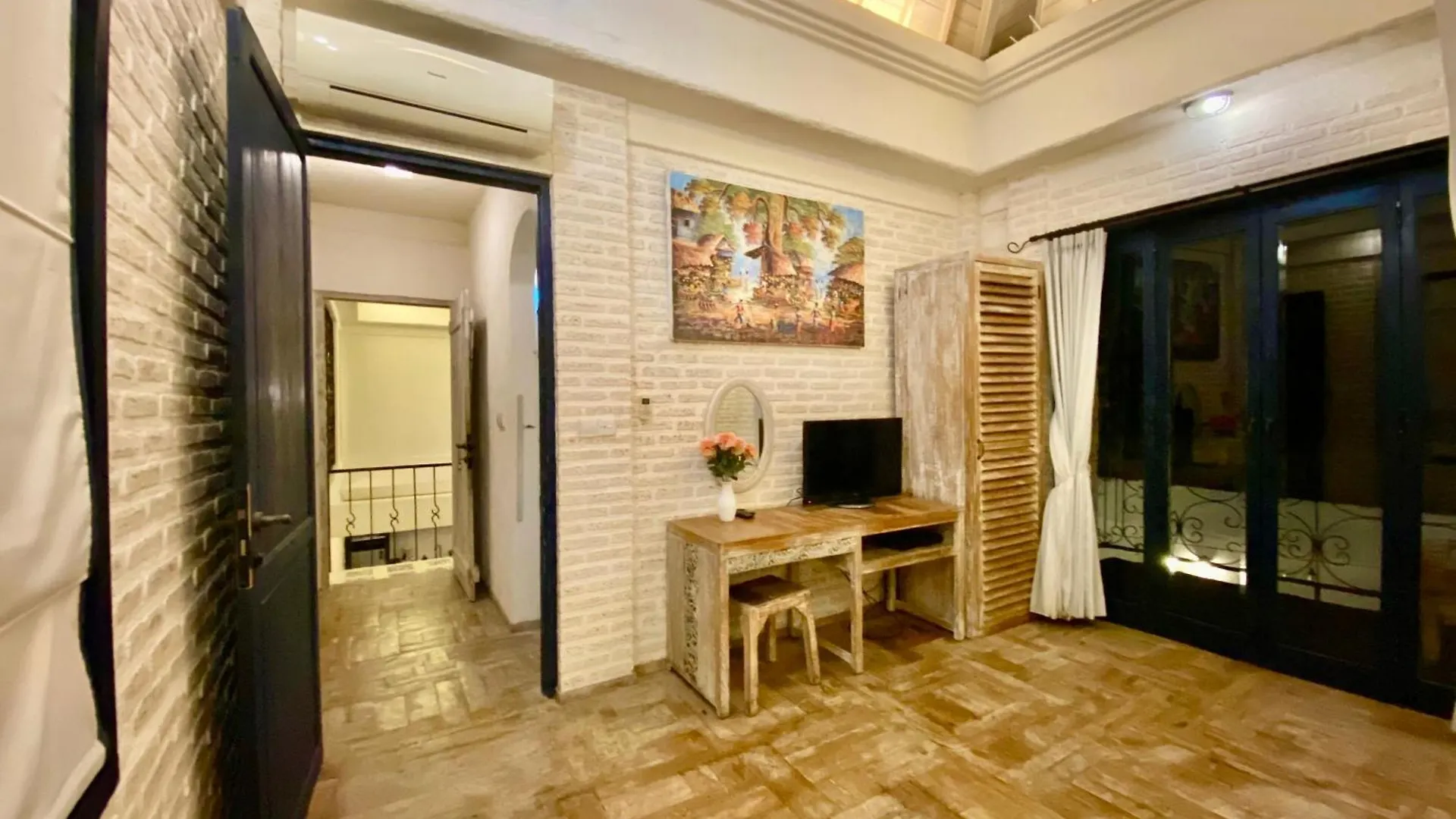 Villa Tyche Luxury 4Br Near Beach Seminyak