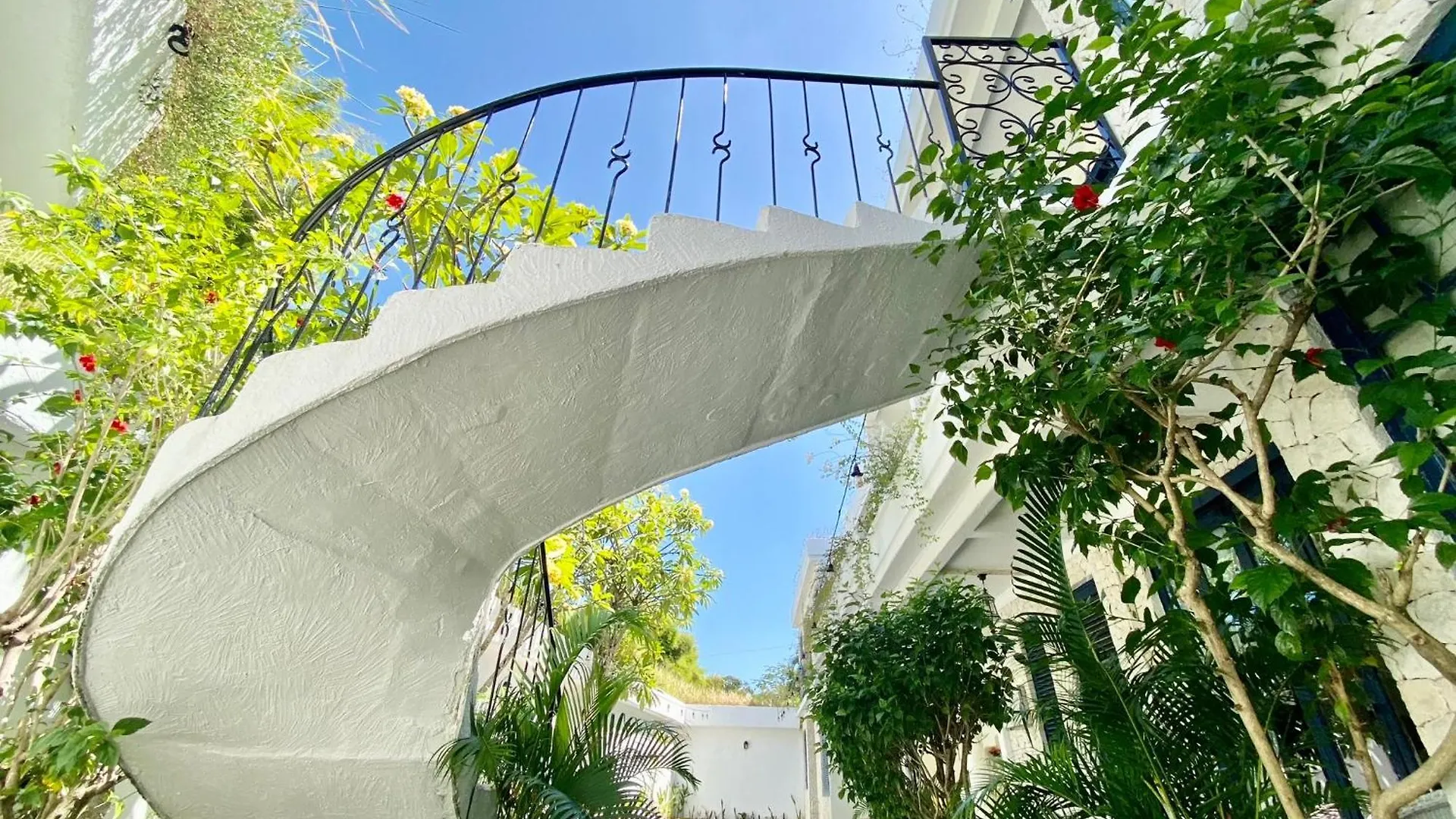 Villa Tyche Luxury 4Br Near Beach Seminyak Indonesien