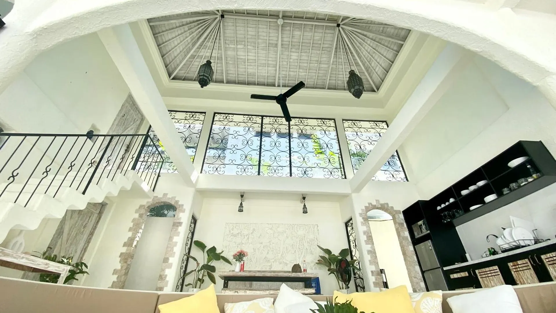 Villa Tyche Luxury 4Br Near Beach Seminyak